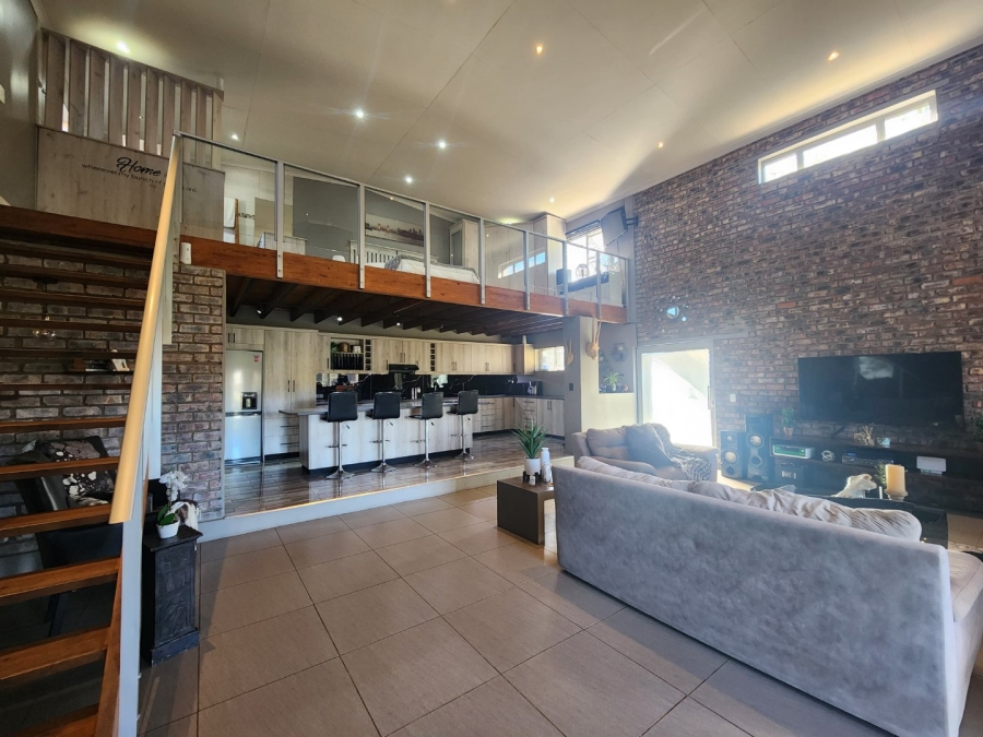 4 Bedroom Property for Sale in Rooi Rivier Rif Western Cape